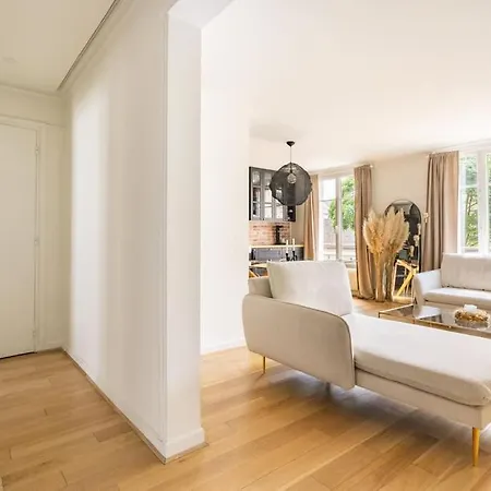 Big 753sq Tf, Close To Restaurants * Paris