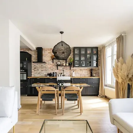 Big 753sq Tf, Close To Restaurants Paris